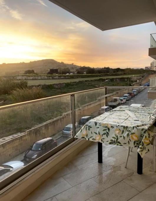 Sunset Bliss Luxury Apartment St. Paul's Bay Exteriér fotografie