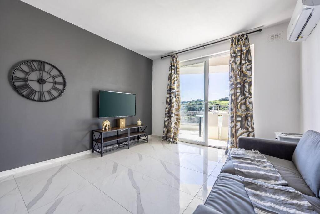 Sunset Bliss Luxury Apartment St. Paul's Bay Exteriér fotografie
